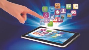 Aplikasi Antarmuka Pengguna (GUI) Grafika Komputer